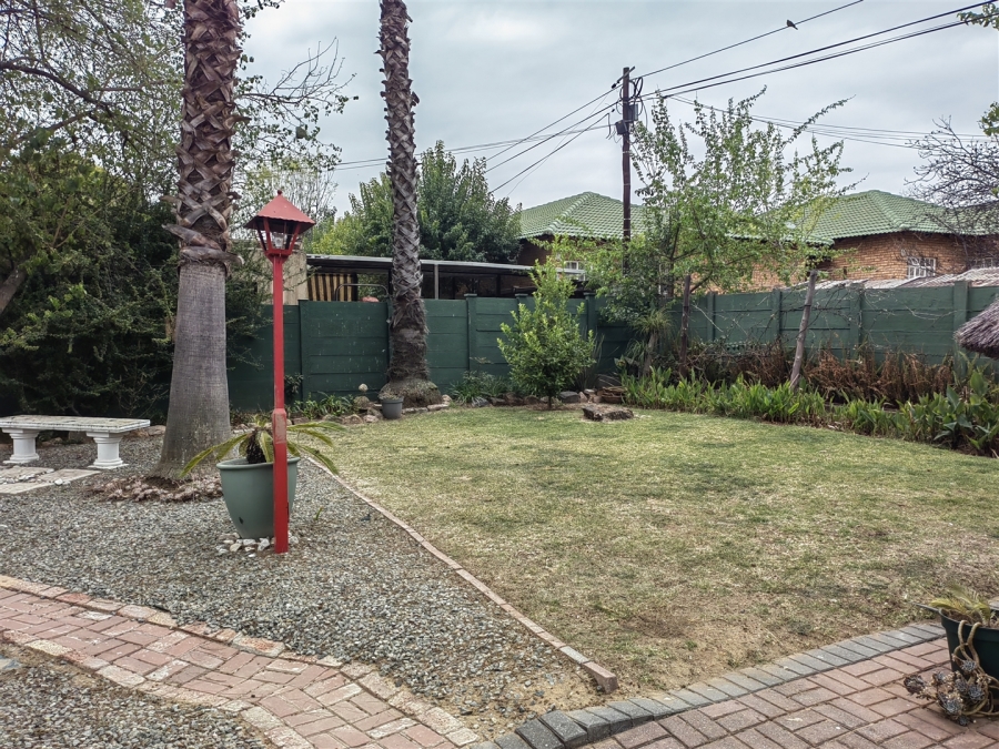 5 Bedroom Property for Sale in Parys Free State